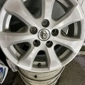 Диски Camry 2011