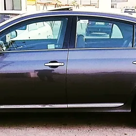 Toyota Avalon 2011