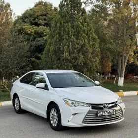 Toyota Camry 2016