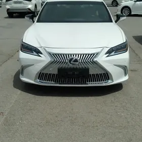 Lexus ES 350 2019