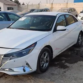 Hyundai Elantra 2021