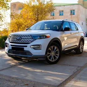 Ford Explorer 2021