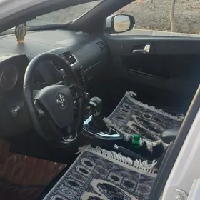 Brilliance H330 2018