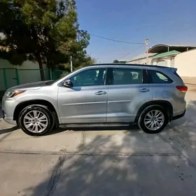 Toyota Highlander 2017