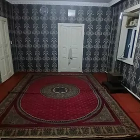 kwartira bar gyzlara