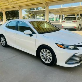Toyota Camry 2022