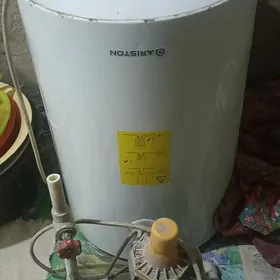 Аристон насоз вакуум