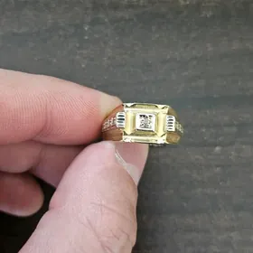 Gyzyl yuzuk mužskoy