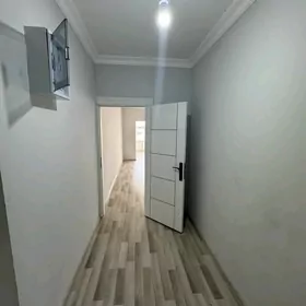 Anew panelka 2etaź 4komnat