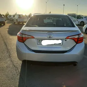 Toyota Corolla 2014