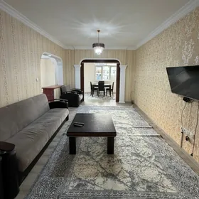 gaudan b 3 komnat satlyk jay