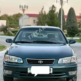 Toyota Camry 1998