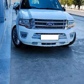 Ford Expedition 2016