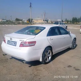 Toyota Camry 2010
