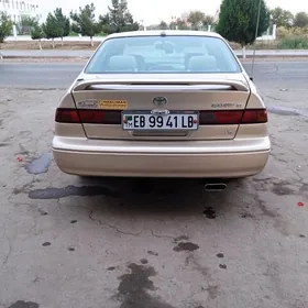 Toyota Camry 1998