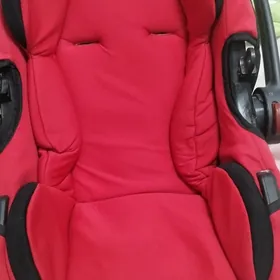 Детское кресло