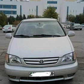 Toyota Sienna 2002