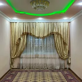 Satlyk jaý EÝESINDEN