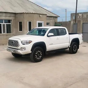 Toyota Tacoma 2021