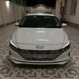 Hyundai Elantra 2021