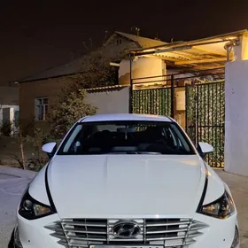 Hyundai Sonata 2020