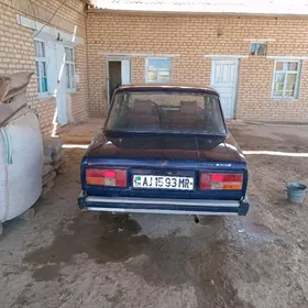 Lada 2105 1985
