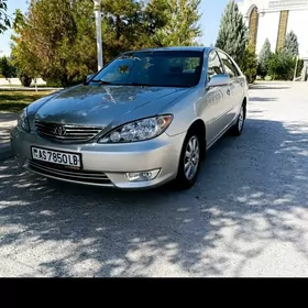 Toyota Camry 2003