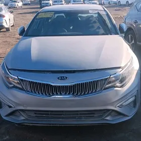 Kia Optima 2020
