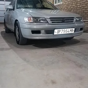 Toyota Corona 1996
