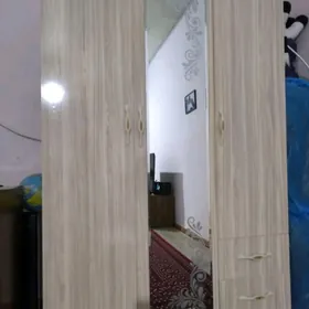 Шифанер, уголок ,диван