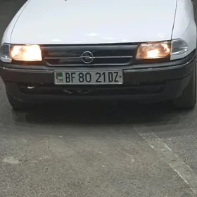 Opel Astra 1993