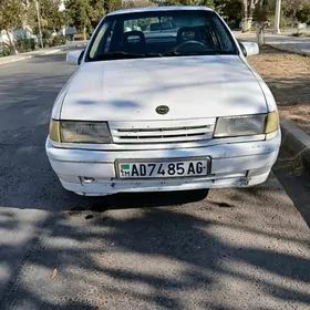 Opel Vectra 1992