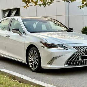 Lexus ES 350 2019