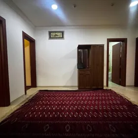 Podwoyskiy 3 kom 5 etaz