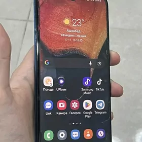 Samsung A50