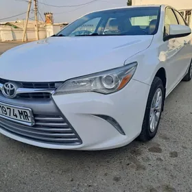 Toyota Camry 2015