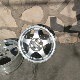 Королла корона Карина 15 диска