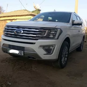 Ford Expedition 2021