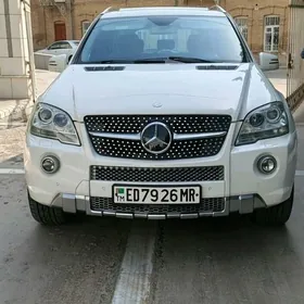 Mercedes-Benz ML350 2010