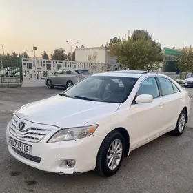 Toyota Camry 2010
