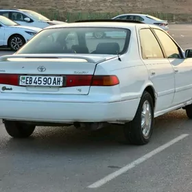 Toyota Camry 2000