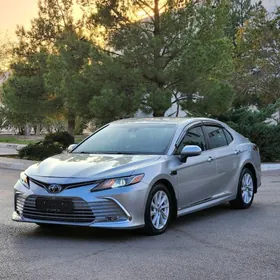 Toyota Camry 2022