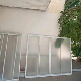 duş kabinanyn gapysy