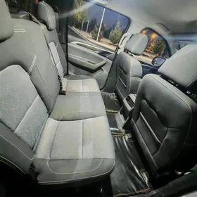 Mitsubishi L200 2018