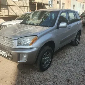 Toyota RAV4 2000