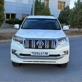 Toyota Land Cruiser Prado 2011