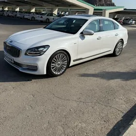 Kia K900 2020
