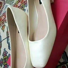 zenski kowus 37 razmer