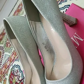 zenski tufli 37 razmer