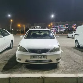 Toyota Camry 2004
